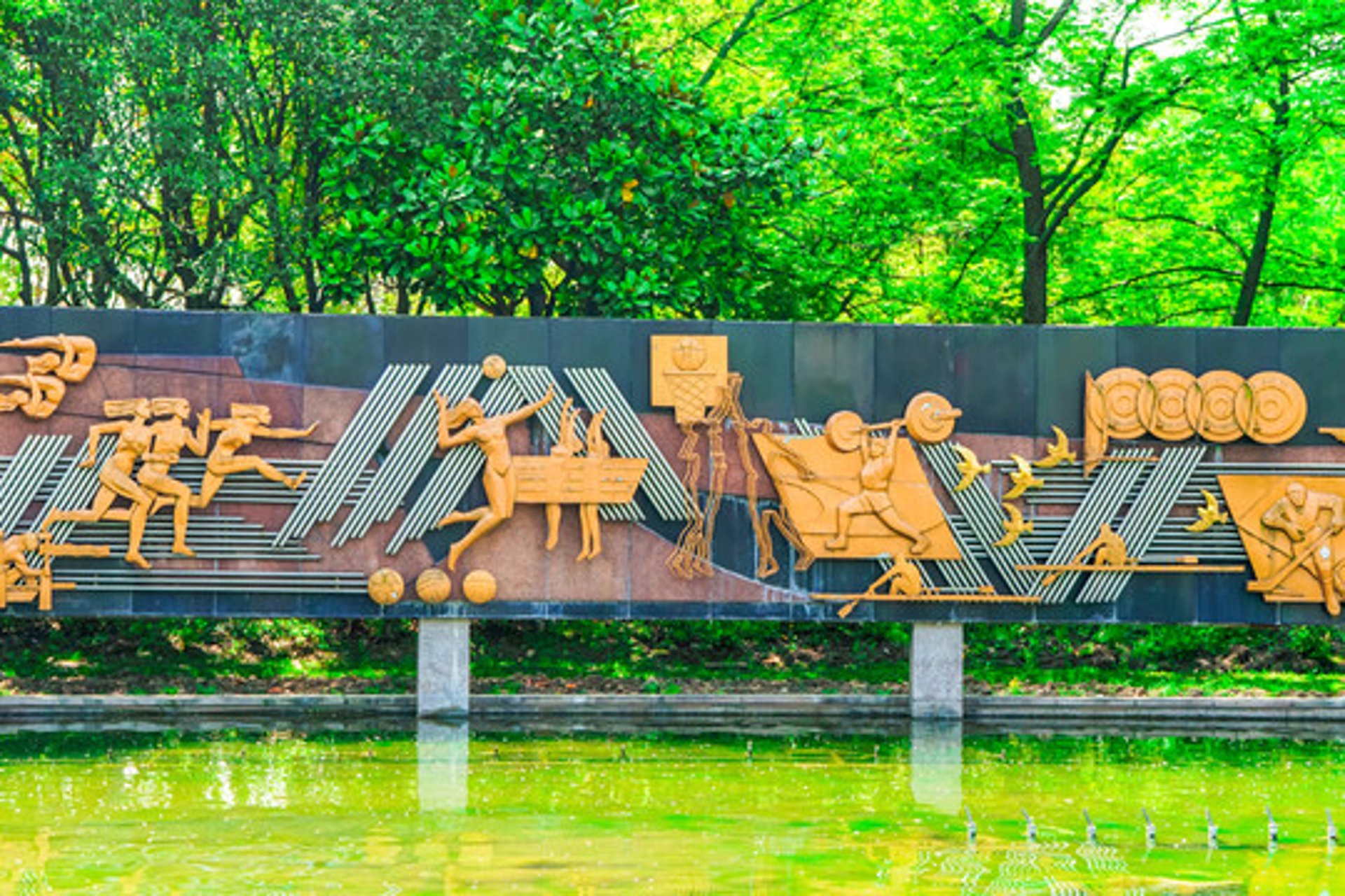 敏沄艺术